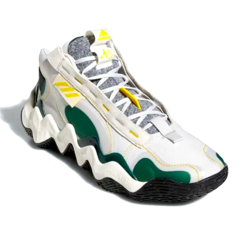 CANDACE PARKER SIGNATURE BASKETBALL SHOES MADE IN PART WITH RECYCLED MATERIALS